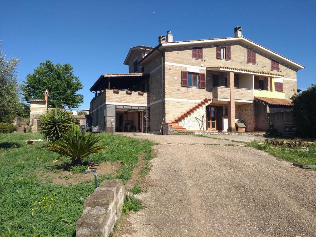 Отель La Tana Di Stefano Ангвиллара-Сабация Экстерьер фото